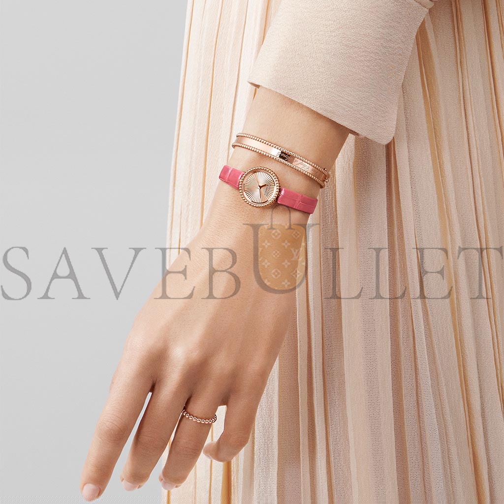 V*N CL*F arpels perlÉe pearls of gold ring, medium model - rose gold  vcarn9pb00